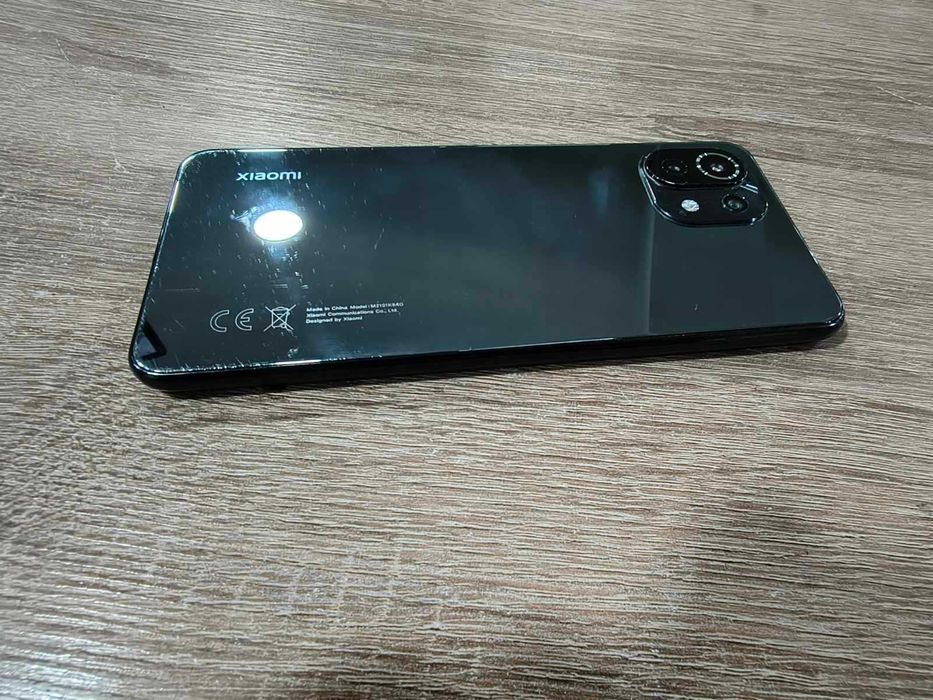 Телефон Xiaomi Mi 11 lite 128гб