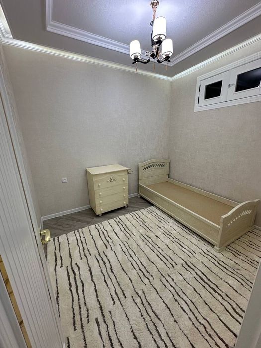 Продается 3 ком квартира в центре города гагарин мчс (самарканд)