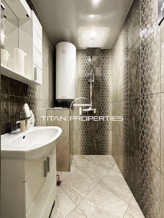 Тристаен апартамент в ж.к Братя Миладинови