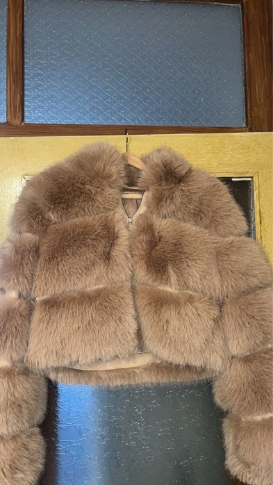 Късо пухено палто