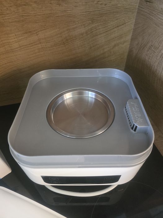 Електрически парен стерилизатор и сушилня Lorelli Premium