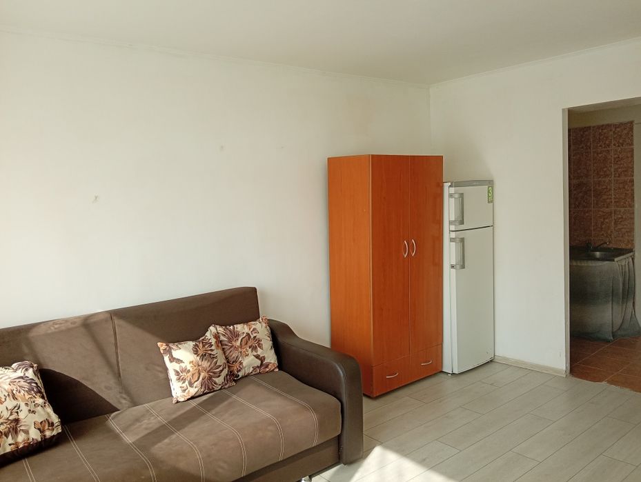 Garsoniera Pitesti etaj 1