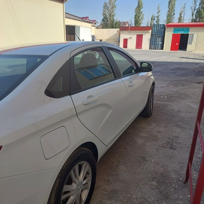 Lada Vesta 1.8 mehanika