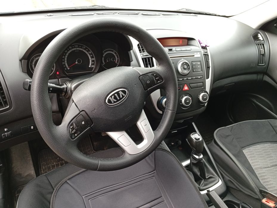 Kia ceed регистрирана