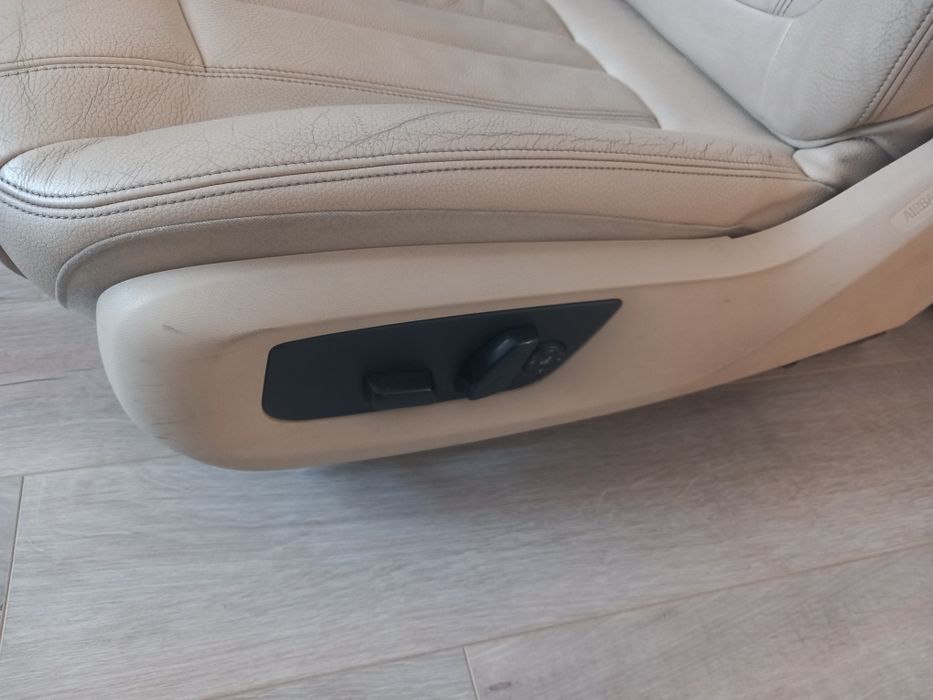 Piese interior piele crem Canberra Beige scaun bancheta BMW G30 G31
