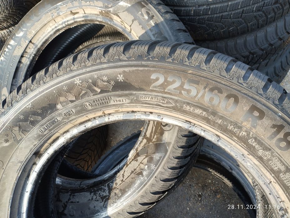 2 buc 225 60 R18 104v Semperit , iarna, dot 2021