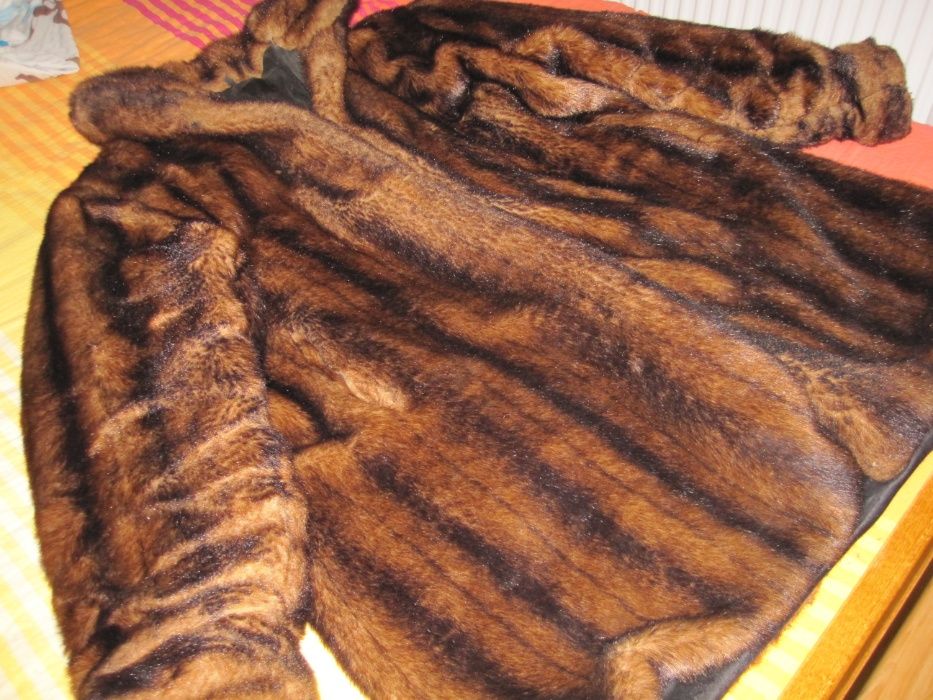 Haina dama eleganta din blana-ieftina