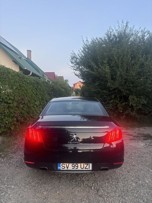 Peugeot 508 GT.