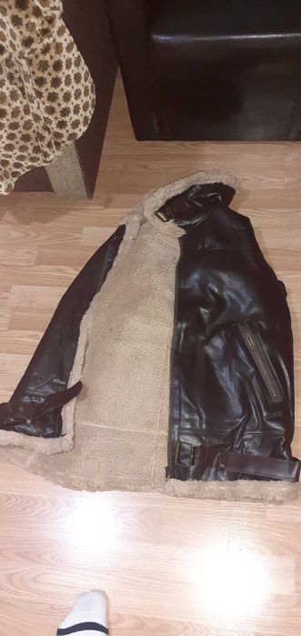 Geaca piele inblanita masura L