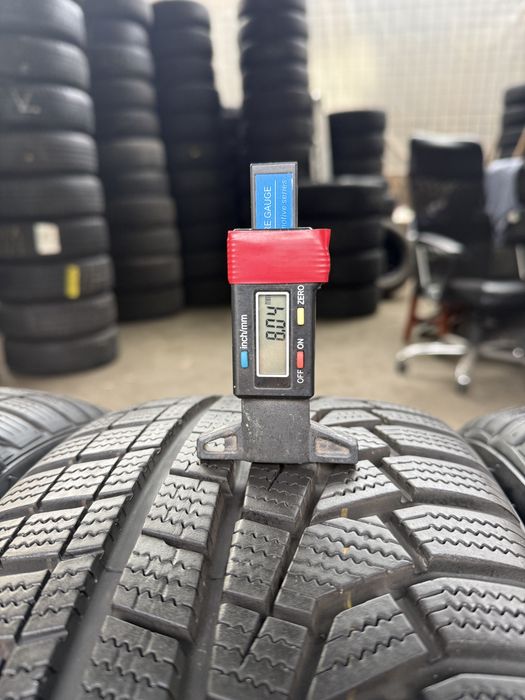 Jante originale Audi A1 Vw Polo Skoda Fabia anvelope iarna 215/45 17