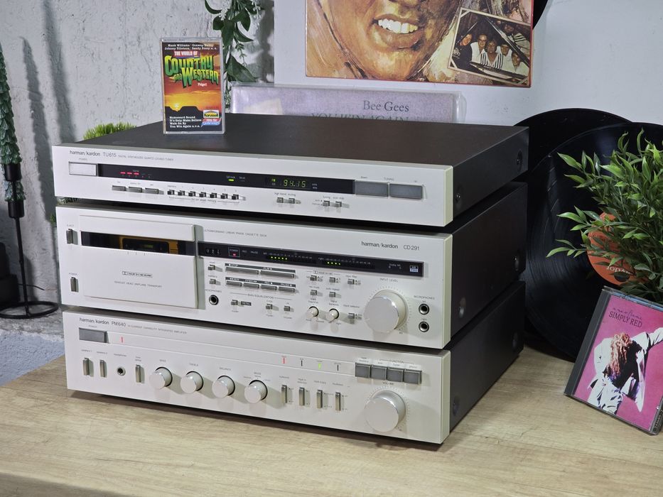 Linie audio HARMAN KARDON, amplificator PM-640, deck  CD-291, tuner TU