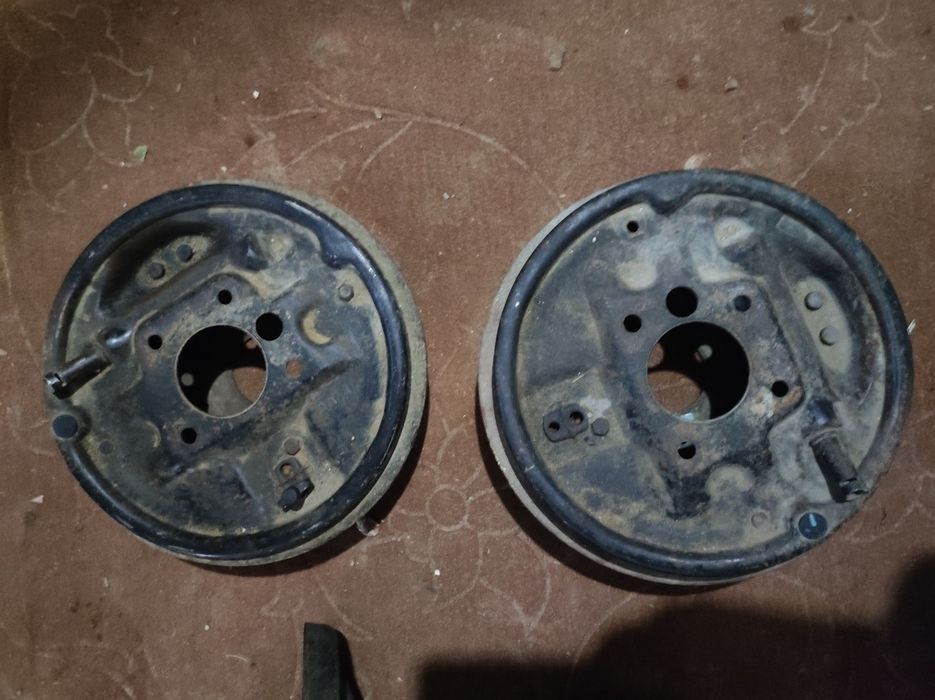 Shevrolet TACUMA amortizatori bilan orqa tormozni sestemasi sotiladi