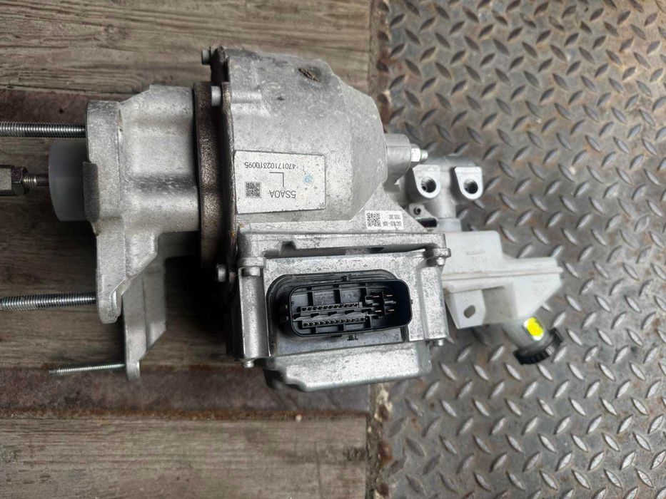 ABS на Nissan Leaf 2018г.