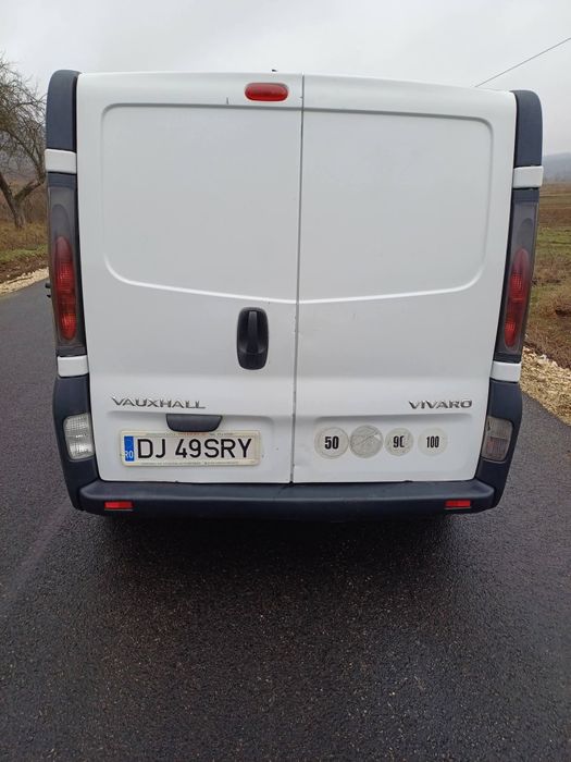 Duba vivaro 1.9d modelul lung fiscal pe loc