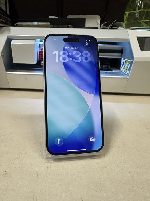 Iphone 16 / 128 gb / 100% baterie / impecabil ca nou / garantie