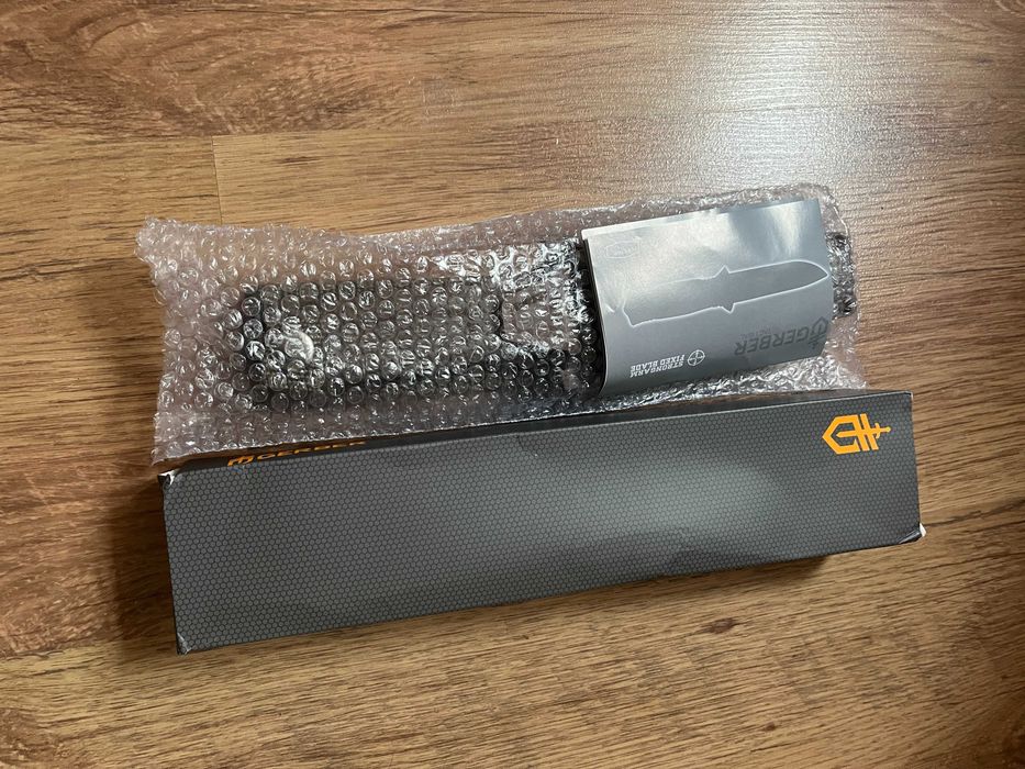 Cutit vanatoare Gerber Strongarm