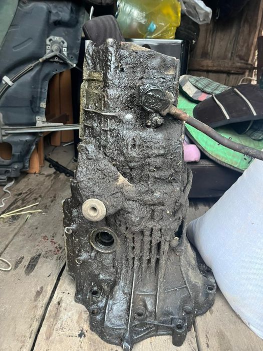 Ауди 80 ның каропкасы бар