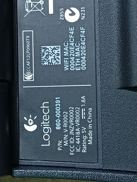 Camera Logitech TV Cam HD (Model V-R0002), designed to bring Skype video calling directly to flat-panel televisions

#12