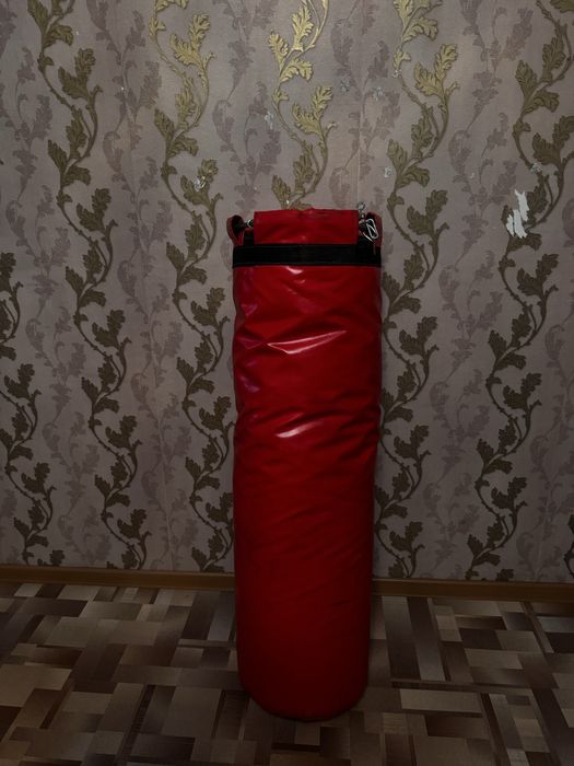 Продам грушу боксёрскую