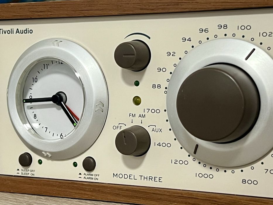 Radio Tivoli Audio model Three
