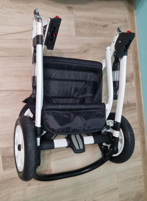 Бебешка количка Lorelli mia-сива 3в1 въздушни гуми