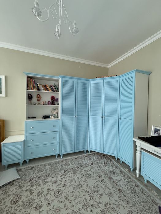 Продам шкаф в детскую!