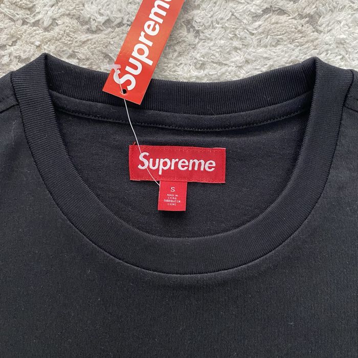 Продам футболку supreme fuck’em