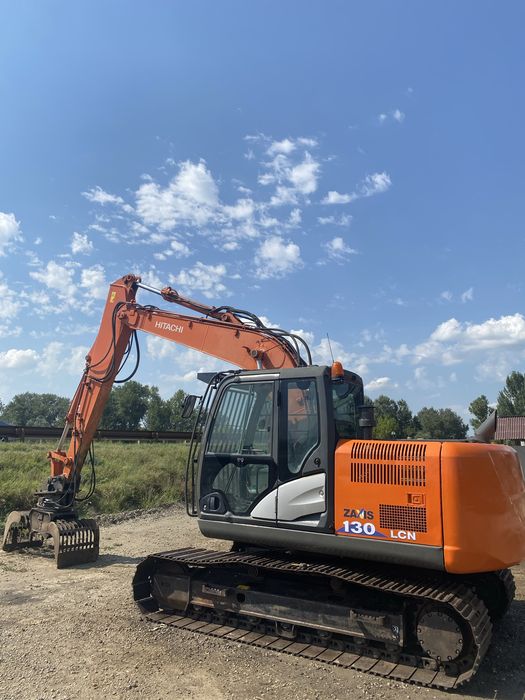 Excavator HITACHI ZX130 cu Graifer rotativ