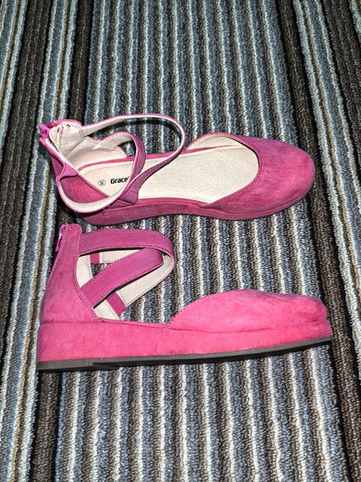 Vând espadrile Graceland