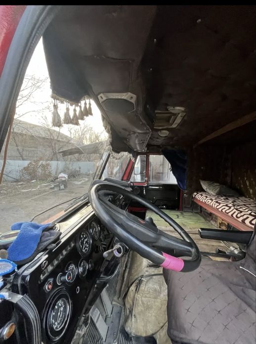 Продам камаз тягач