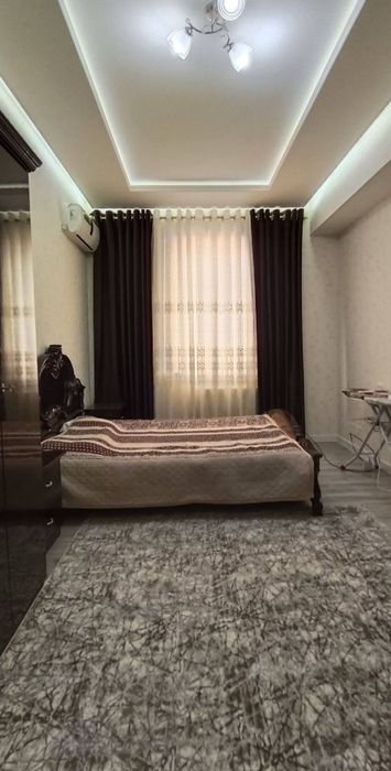 Продается 2комнатная квартира на 1этаже с подвалом в 5этажной  кирпичн