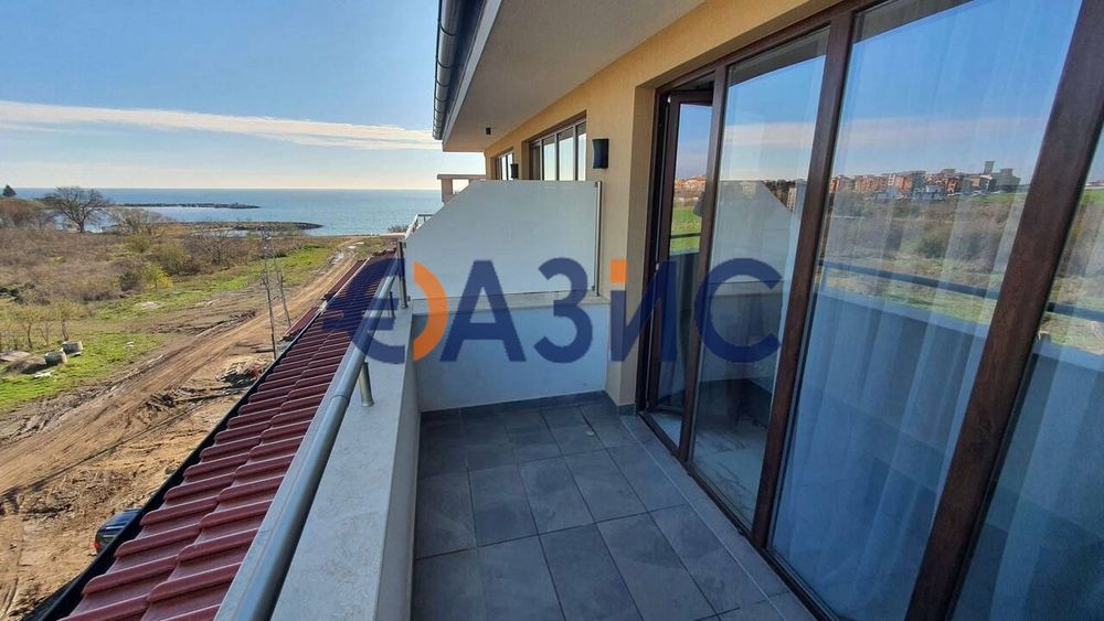 Напълно обзаведено студио в комплекс „Sole Mare“, Ахелой, първа линия