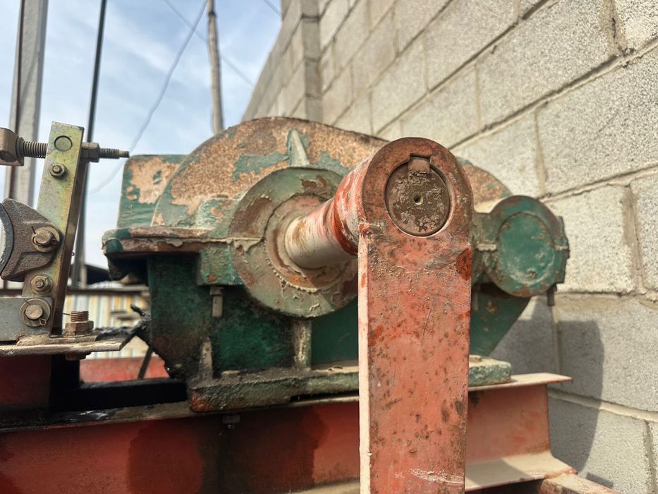 Редукторы б/у.   .