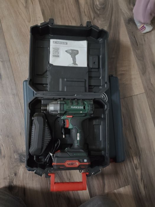 Vând filetanta cu impact Parkside PDSSA 20-LI A1