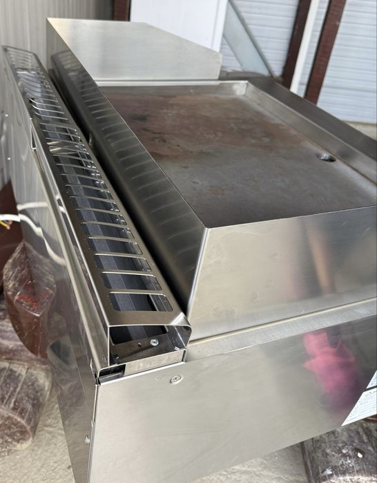 Vand plita electrica noua