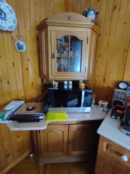 mobilier bucatarie si electrocasnice