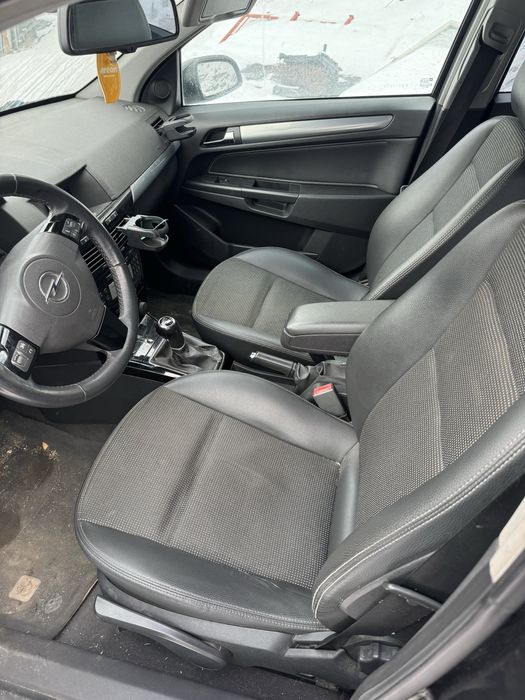 Опел Астра h