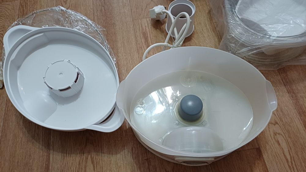 Продаётся электрическая пароварка!