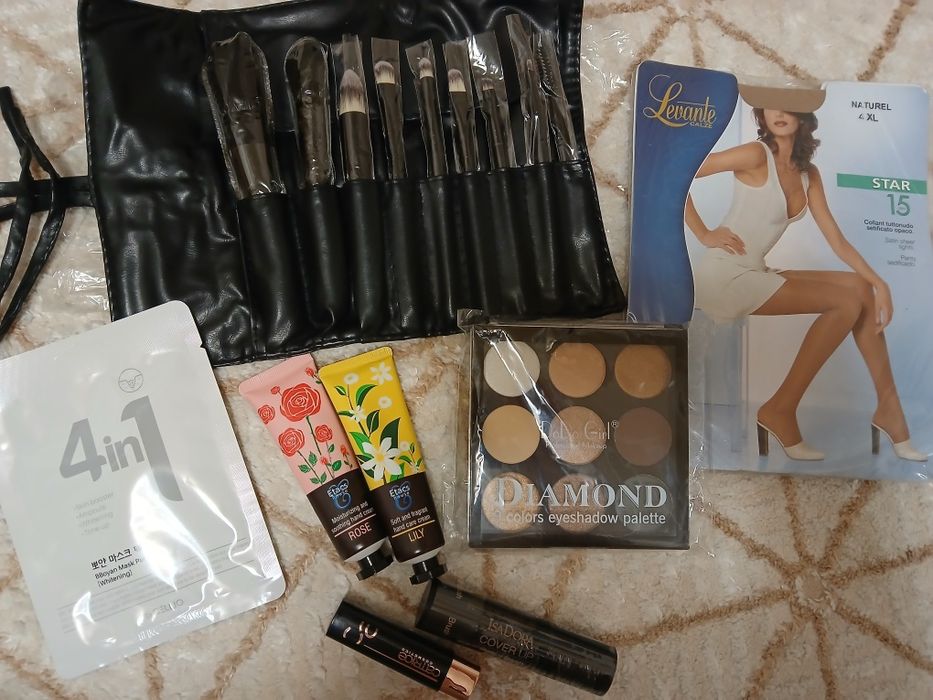 Продам уходовый набор новый