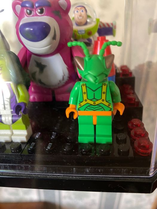 Минифигурки Lego