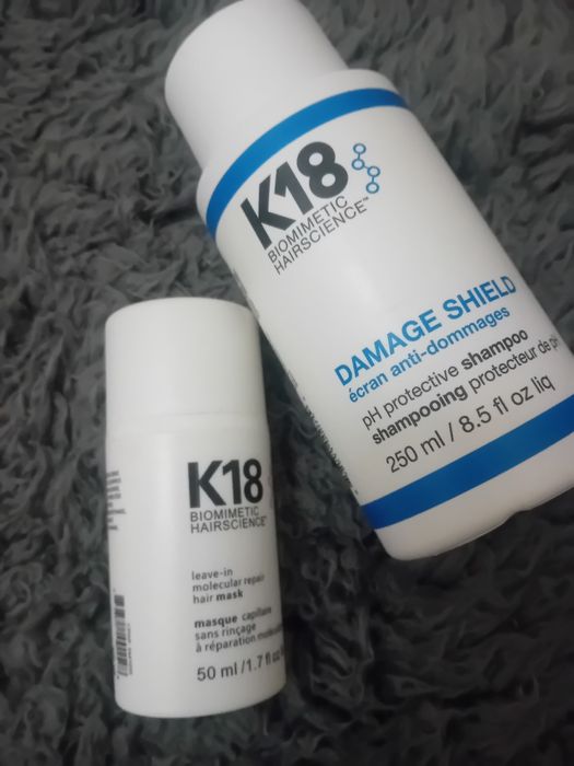 Маска и  шампоан на марката, използвани