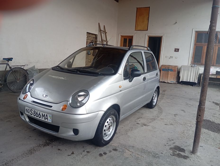 Юриптурган мошина гази бор балонлар янги