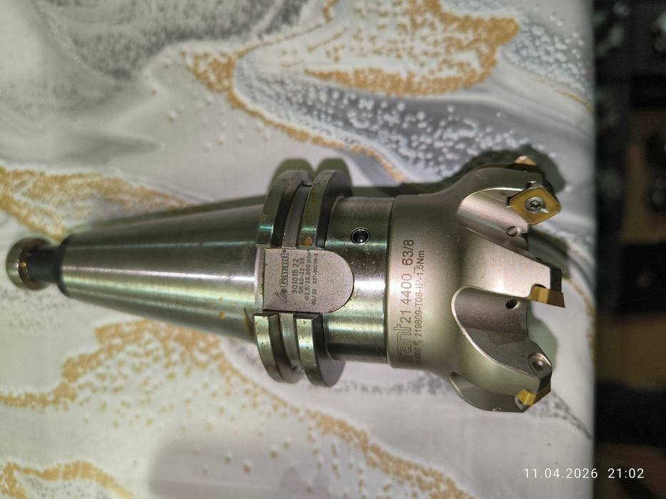 Дорници държачи за фреза с инструменти SK40 - 250 броя