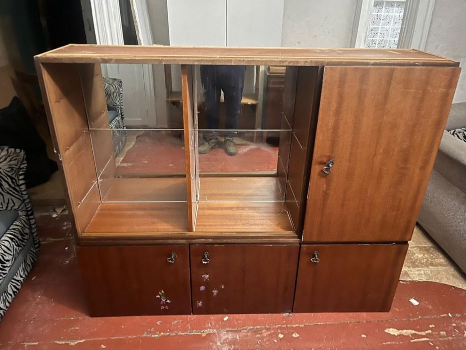 Советский шкаф и сервант