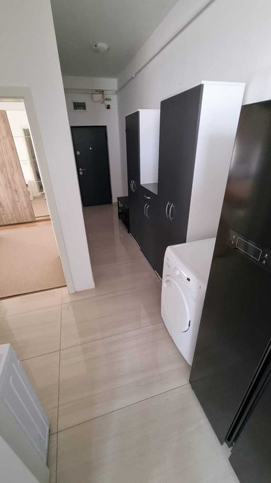 Inchiriez apartament cu 2 camere, situat in Dumbravita, zona Cora
