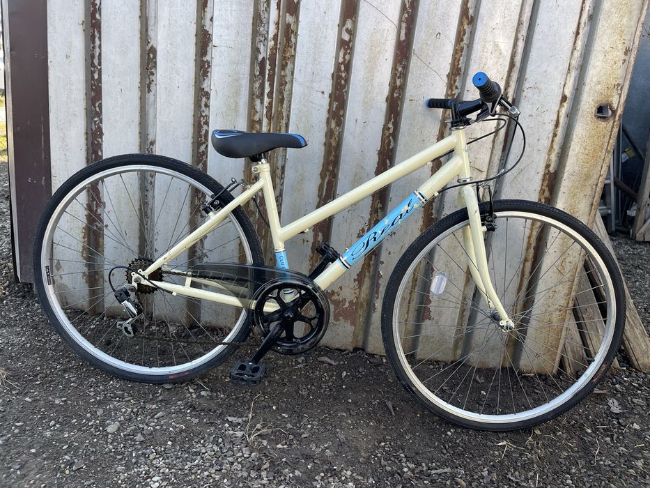 Bicicleta cadru dama real roti 28”