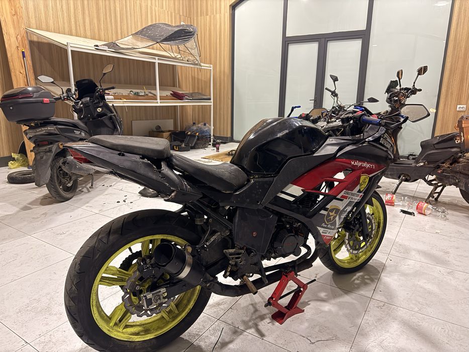 Kawasaki ninja мотоцикл 350 куб