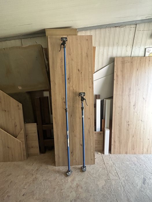 Tije telescopice reglabile