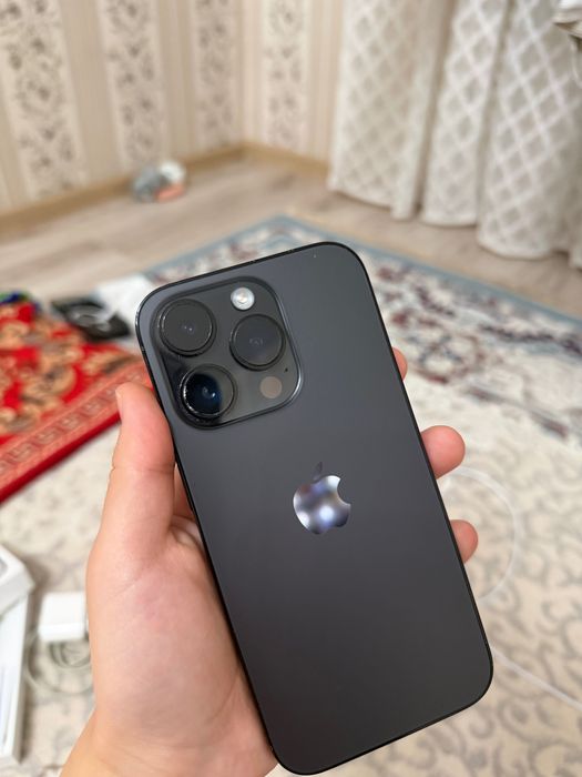 Продается айфон 14про