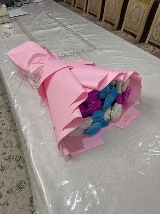 Свежий букет обедте алынган